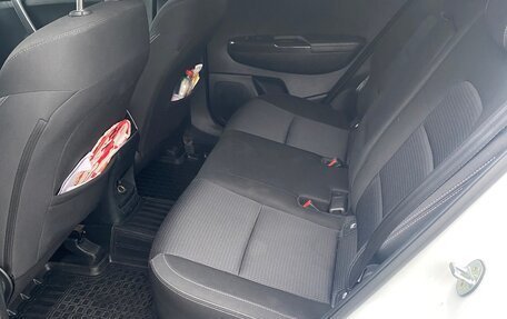 KIA Sportage IV рестайлинг, 2019 год, 2 300 000 рублей, 6 фотография