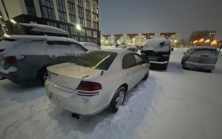 Dodge Stratus II, 2002 год, 295 000 рублей, 1 фотография
