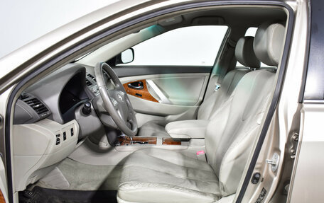 Toyota Camry, 2007 год, 690 000 рублей, 10 фотография