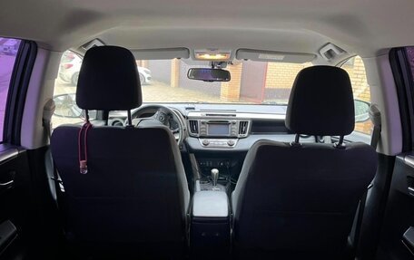 Toyota RAV4, 2014 год, 1 750 000 рублей, 9 фотография