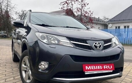 Toyota RAV4, 2014 год, 1 750 000 рублей, 21 фотография