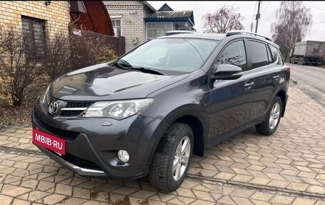 Toyota RAV4, 2014 год, 1 750 000 рублей, 20 фотография