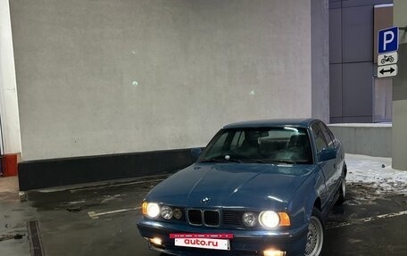 BMW 5 серия, 1991 год, 650 000 рублей, 2 фотография