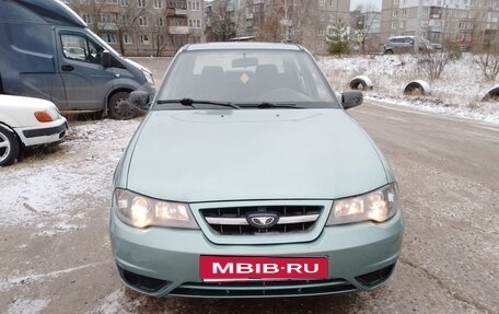 Daewoo Nexia I рестайлинг, 2008 год, 260 000 рублей, 1 фотография