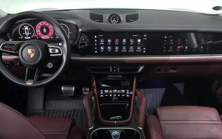 Porsche Cayenne III, 2024 год, 14 800 000 рублей, 8 фотография