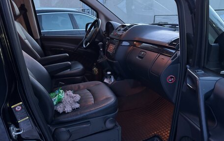 Mercedes-Benz Viano, 2011 год, 2 300 000 рублей, 3 фотография