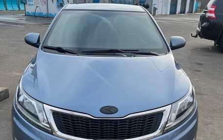 KIA Rio III рестайлинг, 2013 год, 980 000 рублей, 1 фотография