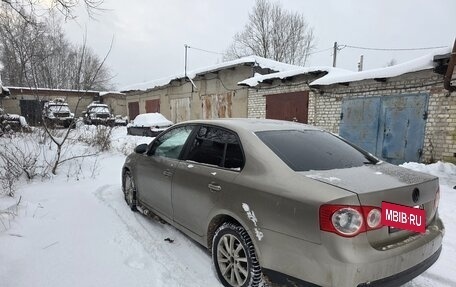 Volkswagen Jetta VI, 2008 год, 600 000 рублей, 4 фотография