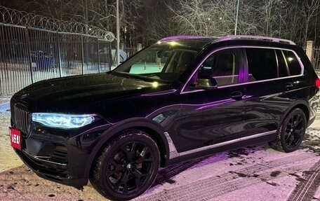 BMW X7, 2021 год, 9 000 000 рублей, 3 фотография