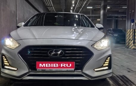 Hyundai Sonata VII, 2019 год, 2 050 000 рублей, 2 фотография