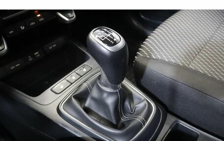 KIA Rio IV, 2018 год, 1 350 000 рублей, 12 фотография