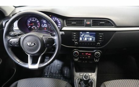 KIA Rio IV, 2018 год, 1 350 000 рублей, 9 фотография