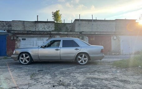 Mercedes-Benz W124, 1985 год, 350 000 рублей, 5 фотография