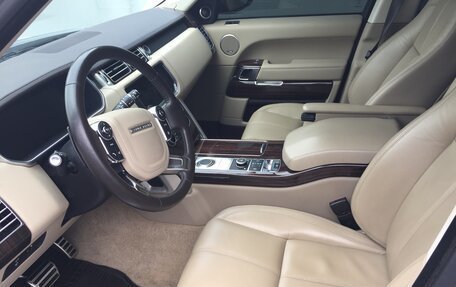 Land Rover Range Rover IV рестайлинг, 2013 год, 3 700 000 рублей, 8 фотография