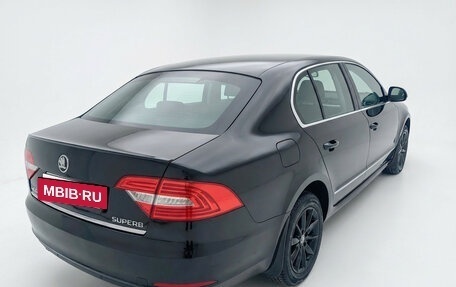 Skoda Superb III рестайлинг, 2013 год, 1 450 000 рублей, 9 фотография