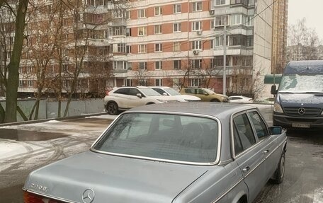 Mercedes-Benz W123, 1983 год, 195 000 рублей, 9 фотография