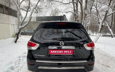 Nissan Pathfinder, 2015 год, 1 650 000 рублей, 5 фотография