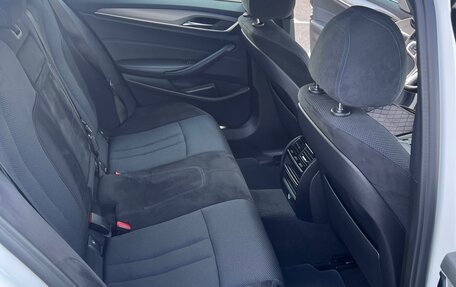 BMW 5 серия, 2019 год, 3 450 000 рублей, 12 фотография