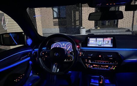 BMW 5 серия, 2019 год, 3 450 000 рублей, 13 фотография