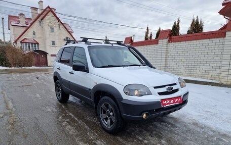 Chevrolet Niva I рестайлинг, 2019 год, 790 000 рублей, 2 фотография