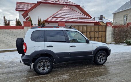 Chevrolet Niva I рестайлинг, 2019 год, 790 000 рублей, 12 фотография