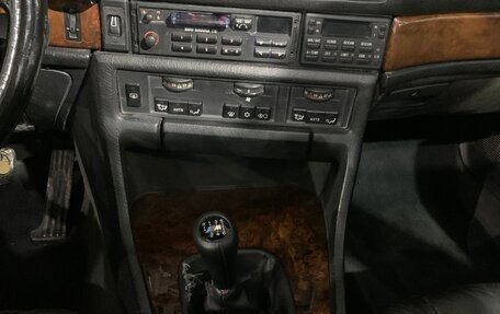 BMW 7 серия, 1990 год, 600 000 рублей, 12 фотография