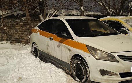 Hyundai Solaris II рестайлинг, 2016 год, 425 000 рублей, 10 фотография