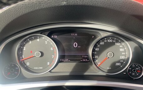 Volkswagen Touareg III, 2015 год, 2 980 000 рублей, 15 фотография