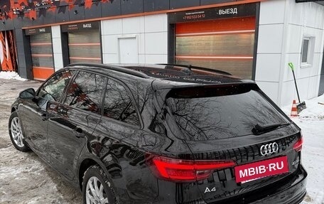 Audi A4, 2019 год, 3 200 000 рублей, 4 фотография