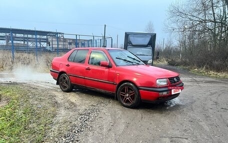 Volkswagen Vento, 1992 год, 150 000 рублей, 2 фотография