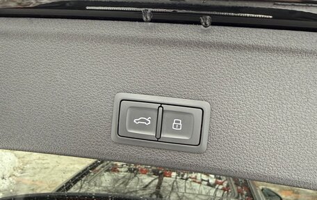 Audi A4, 2019 год, 3 200 000 рублей, 10 фотография