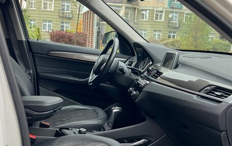 BMW X1, 2017 год, 3 200 000 рублей, 8 фотография