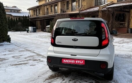 KIA Soul II рестайлинг, 2018 год, 1 690 000 рублей, 5 фотография