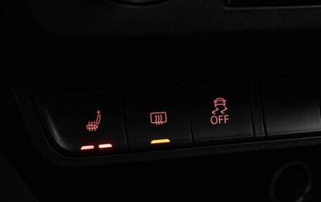 Audi A1, 2012 год, 1 089 000 рублей, 15 фотография