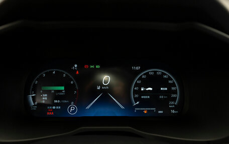 Toyota RAV4, 2025 год, 4 300 000 рублей, 12 фотография