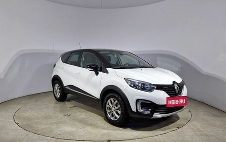 Renault Kaptur I рестайлинг, 2018 год, 1 646 000 рублей, 3 фотография