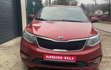 KIA Rio III рестайлинг, 2017 год, 1 050 000 рублей, 1 фотография