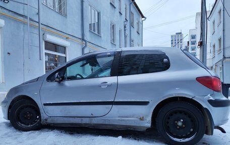 Peugeot 307 I, 2001 год, 140 000 рублей, 3 фотография