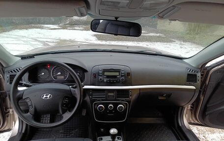 Hyundai Sonata VI, 2007 год, 599 000 рублей, 13 фотография