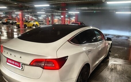 Tesla Model 3 I, 2020 год, 1 400 000 рублей, 2 фотография