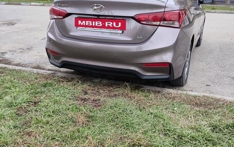 Hyundai Solaris II рестайлинг, 2018 год, 1 450 000 рублей, 2 фотография