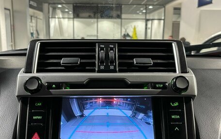 Toyota Land Cruiser Prado 150 рестайлинг 2, 2014 год, 3 450 000 рублей, 21 фотография