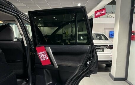 Toyota Land Cruiser Prado 150 рестайлинг 2, 2014 год, 3 450 000 рублей, 28 фотография