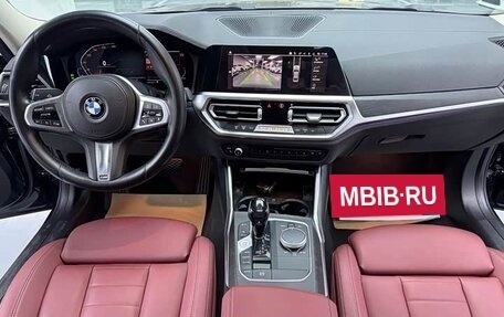 BMW 3 серия, 2022 год, 3 240 000 рублей, 10 фотография