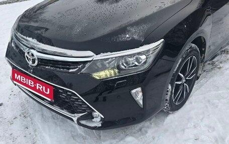 Toyota Camry, 2017 год, 2 600 000 рублей, 1 фотография