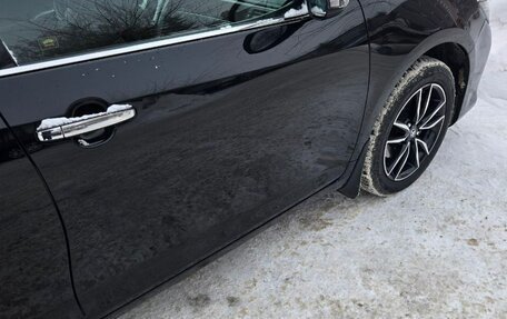 Toyota Camry, 2017 год, 2 600 000 рублей, 9 фотография