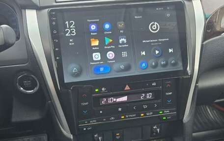 Toyota Camry, 2017 год, 2 600 000 рублей, 16 фотография