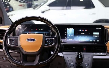 Ford Tourneo Custom I рестайлинг, 2024 год, 5 650 000 рублей, 8 фотография