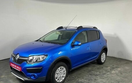 Renault Sandero II рестайлинг, 2018 год, 1 240 000 рублей, 1 фотография