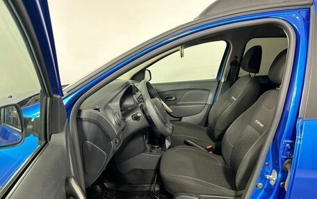 Renault Sandero II рестайлинг, 2018 год, 1 240 000 рублей, 9 фотография